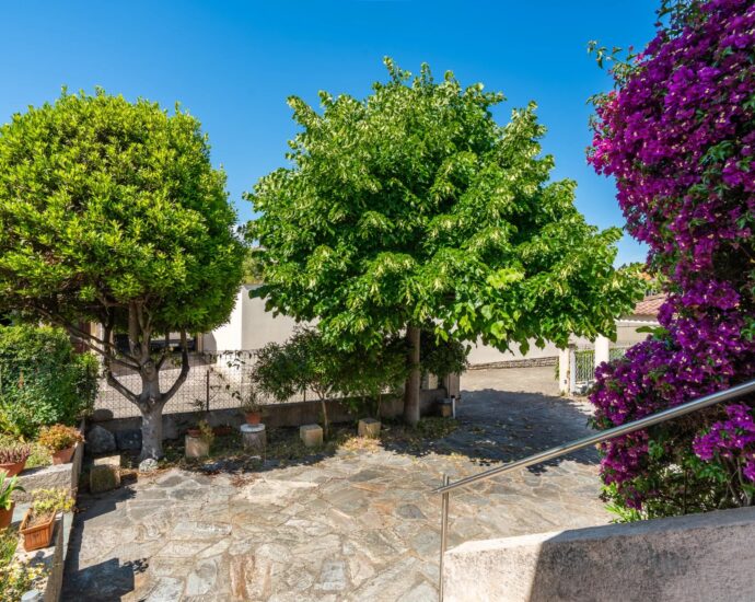 Saint Florent, 5 chambres, centre-ville