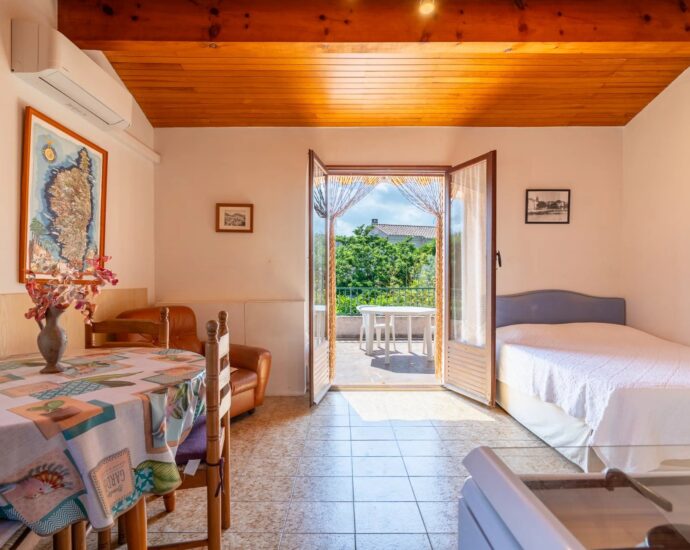Saint Florent, 5 chambres, centre-ville