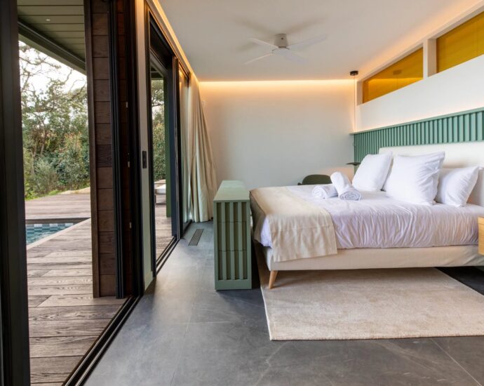 Caramontino, villa 8 suites avec piscines indépendantes, vue mer, piscine, plage à pied