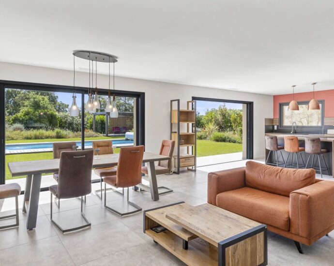 Pinarello, Villa contemporaine, 4 chambres, Piscine, plage à pied