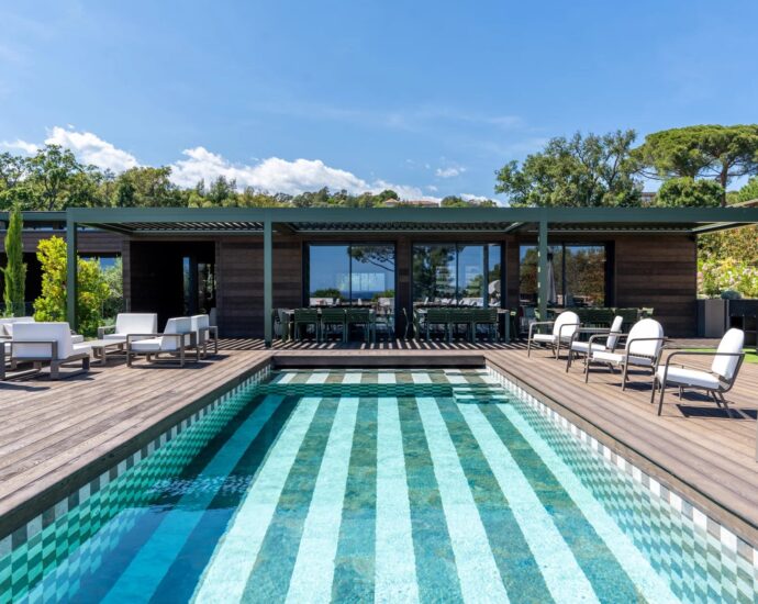 Caramontino, villa 8 suites avec piscines indépendantes, vue mer, piscine, plage à pied
