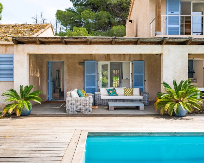 Saint-Florent, villa 3 chambres, piscine, plage à pieds