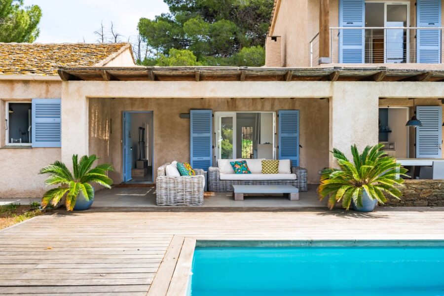 Saint-Florent, villa 3 chambres, piscine, plage à pieds