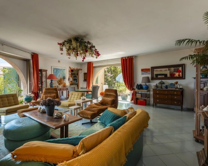 Exclusive, Monticello, villa, 3 bedrooms, sea view