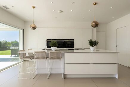 Exclusive – Villa –  – 4 Bedrooms – Panoramic Sea View – Swimming Pool – Walking Distance to the Beach