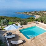 Exclusivité, Corbara, Marine de Davia, villa 4 chambres, piscine, vue mer panoramique, plage à pied