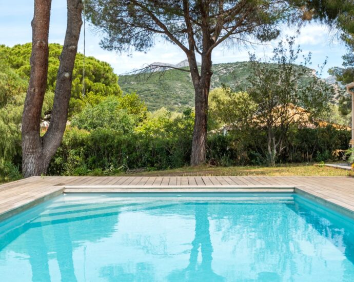 Saint-Florent, villa 3 chambres, piscine, plage à pieds