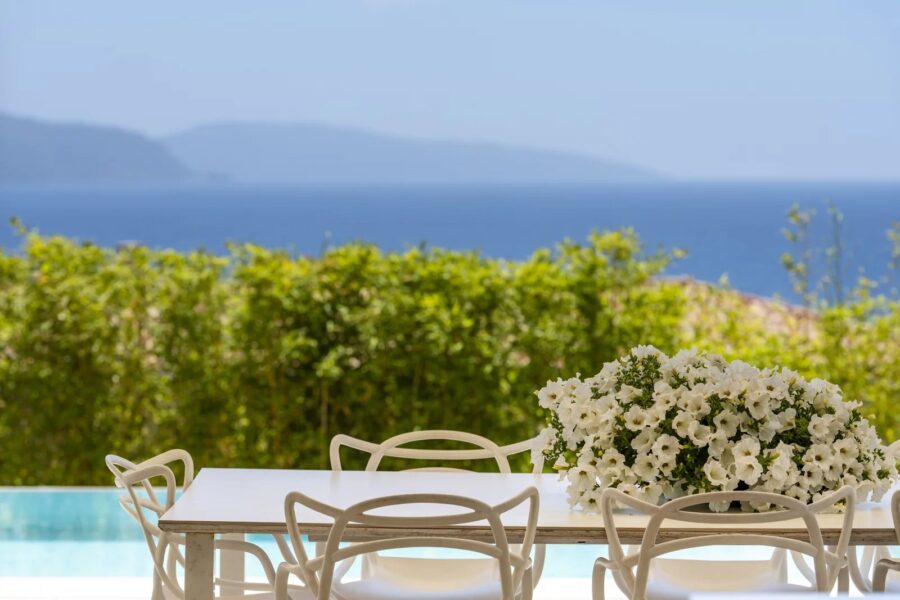 Exclusivité, Villa, Sagone, 4 chambres, vue mer panoramique, piscine, plages à pied