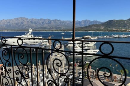 Calvi, appartement d’exception, 3 chambres, vue mer panoramique