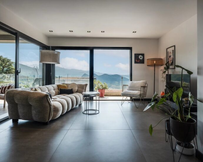 Saint-Florent, Barbaggio, appartement T4 vue sur mer, proche plage