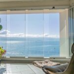 Ajaccio, Appartement de standing de type T4, vue mer panoramique, plage à pied