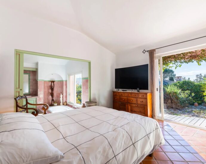Porto-Vecchio, villa, vue mer, 4 chambres, piscine