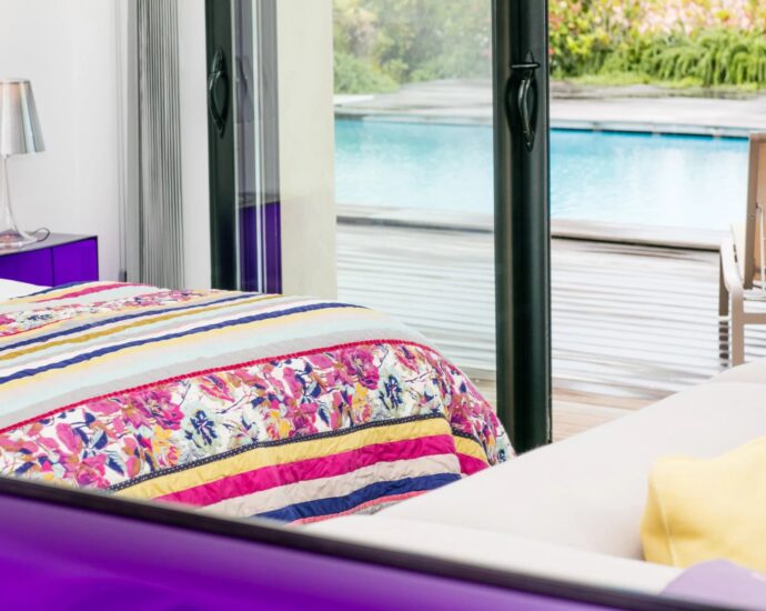 SOUTH CORSICA- MODERN VILLA –  5 BEDROOMS – POOL – SEA VIEW – NEAR FAUTEA BEACH