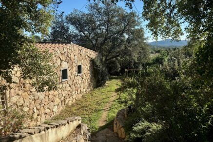 Porto-Vecchio,  Villa type bergerie, 2 chambres, vue dégagée