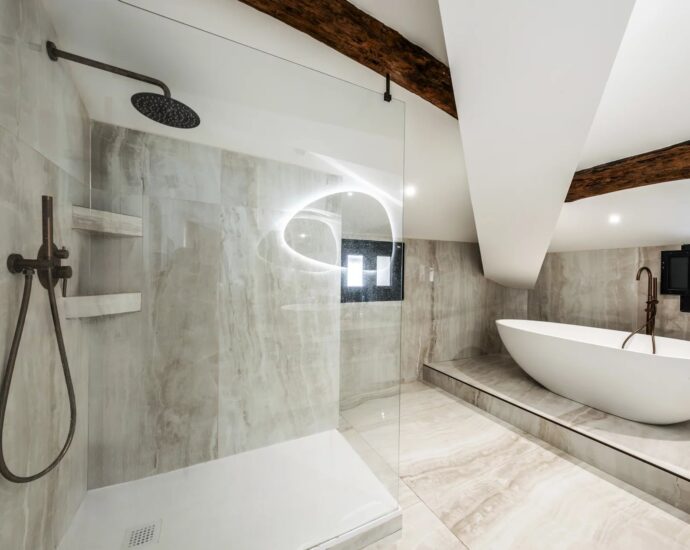 Bastia, centre‑ville, appartement, 3 chambres, vue mer