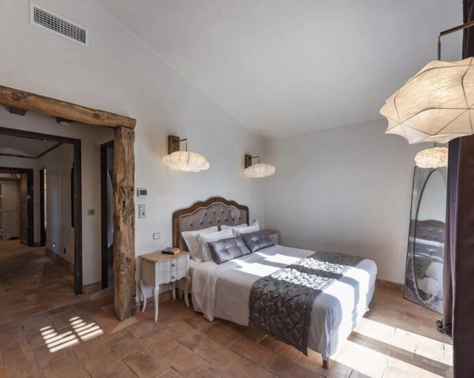 Bonifacio, Shepherd’s House, Pool, 3 Bedrooms
