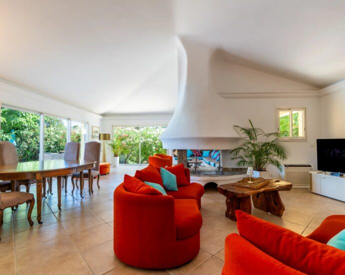 Favone, 4 chambres, piscine, pied dans l’eau
