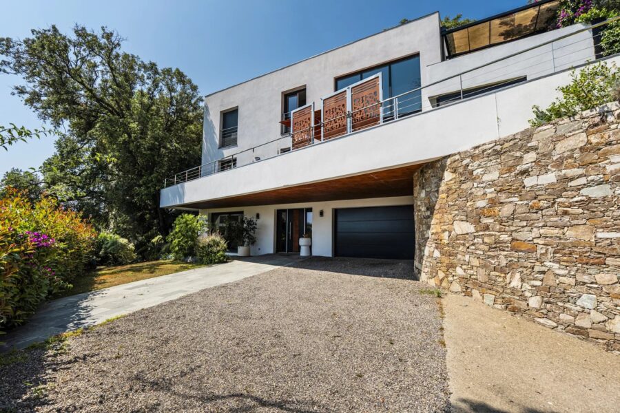 Bastia, contemporary villa with panoramic sea view and indoor pool