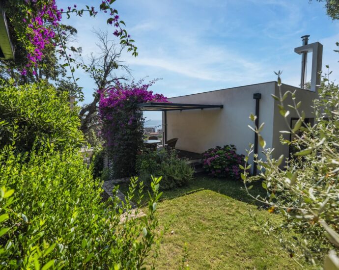 Bastia, contemporary villa with panoramic sea view and indoor pool