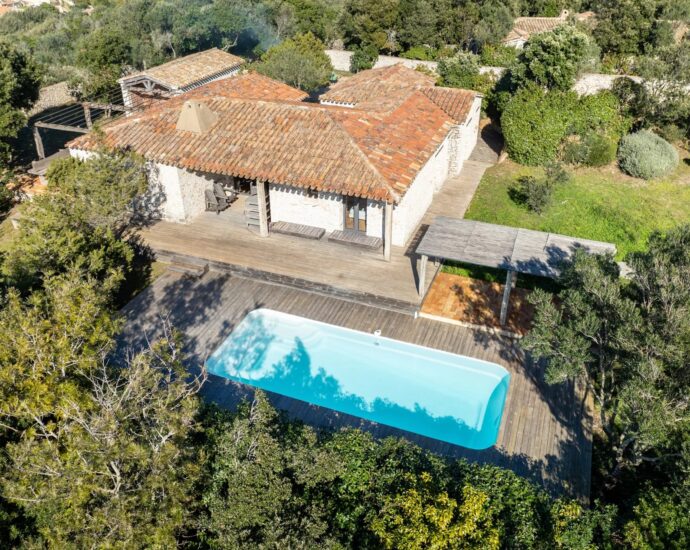 Bonifacio, Shepherd’s House, Pool, 3 Bedrooms