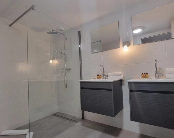 Vilatta –  VILLAS – 5 BEDROOM – SEA VIEW
