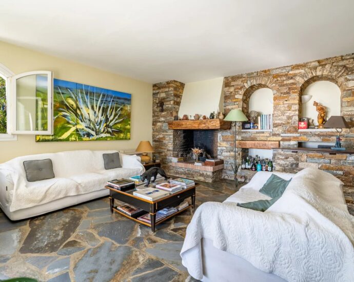 Miomo, 6 bedroom villa, swimming pool, panoramic sea view, walking distance to the beach