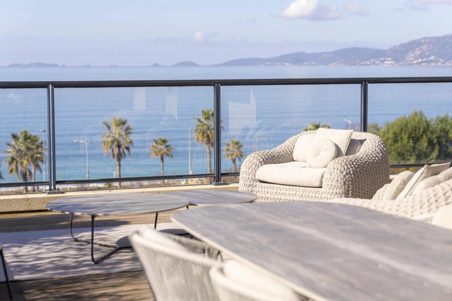 Exclusivité, Rive Sud Ajaccio, Porticcio, Penthouse, vue mer panoramique, 3 chambres, plages à pied