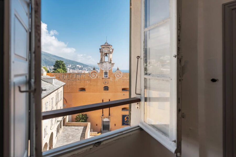 Bastia, citadelle, appartement, 4 chambres, vue panoramique