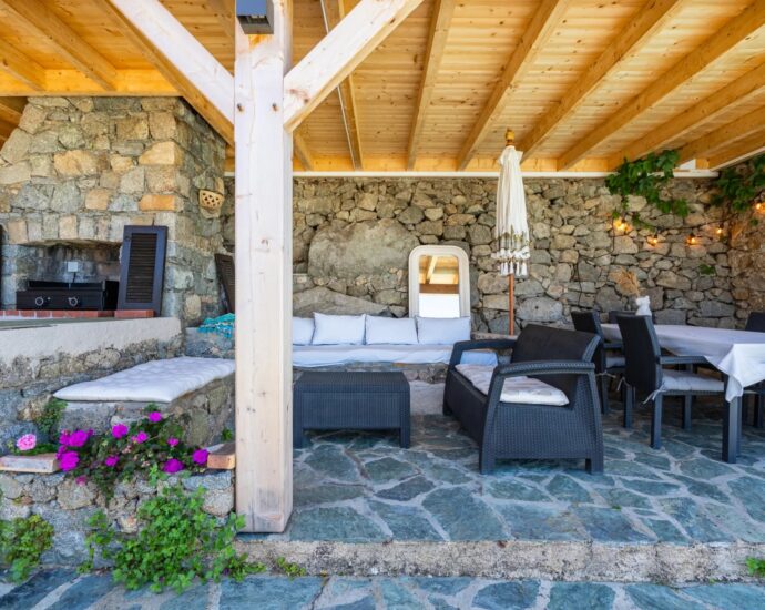 Monticello, villa, 5 bedrooms, swimming pool, panoramic sea view
