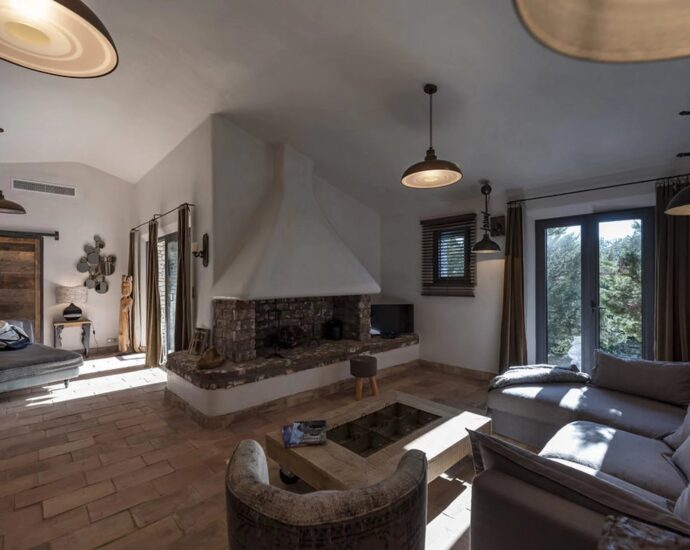 Bonifacio, Shepherd’s House, Pool, 3 Bedrooms