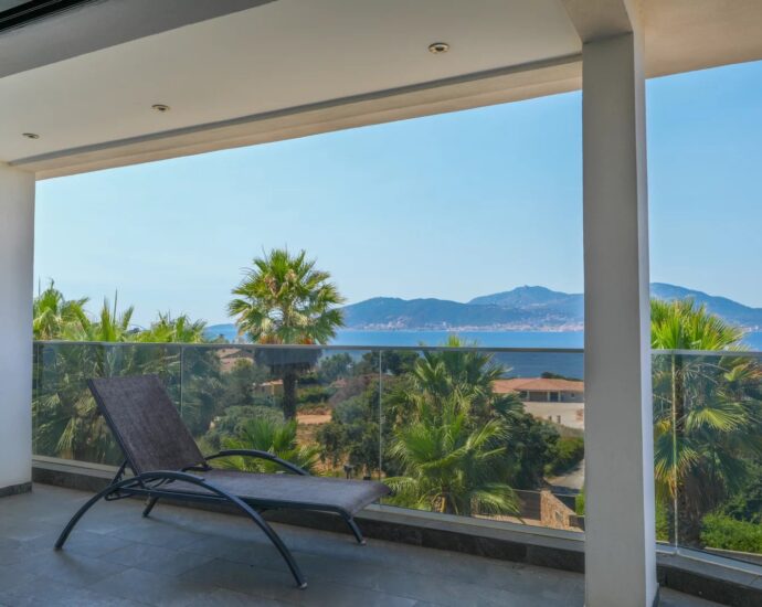 Porticcio, South Shore of Ajaccio, Apartment, 3 Bedrooms, Panoramic Sea View