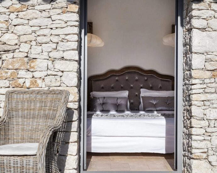 Bonifacio, Shepherd’s House, Pool, 3 Bedrooms