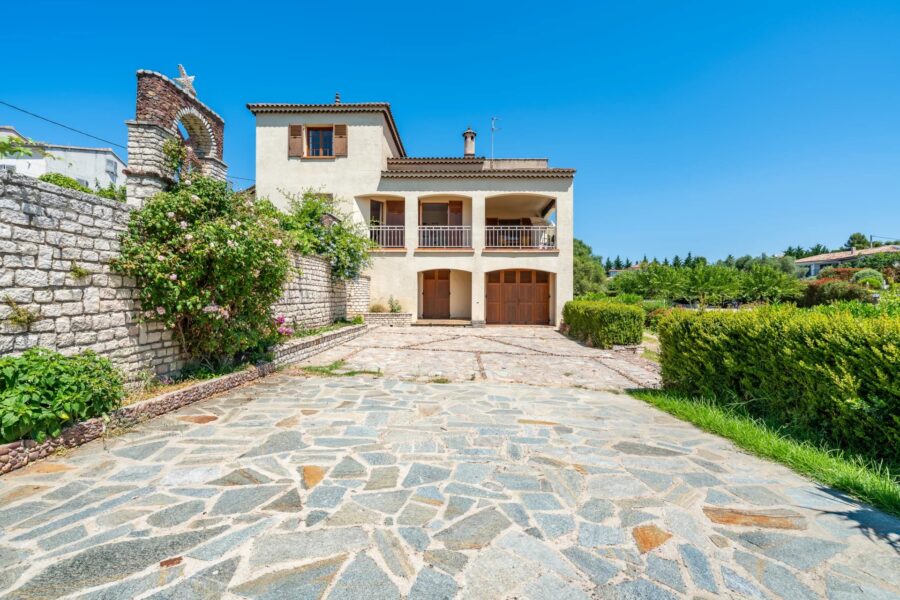 Saint Florent, 5 chambres, centre-ville
