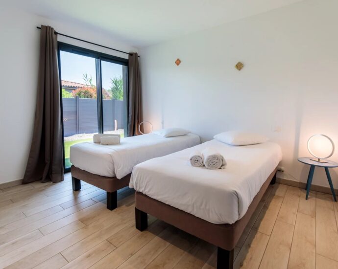 Southern Corsica –   Villa with Private Pool near Cala Rossa Beach