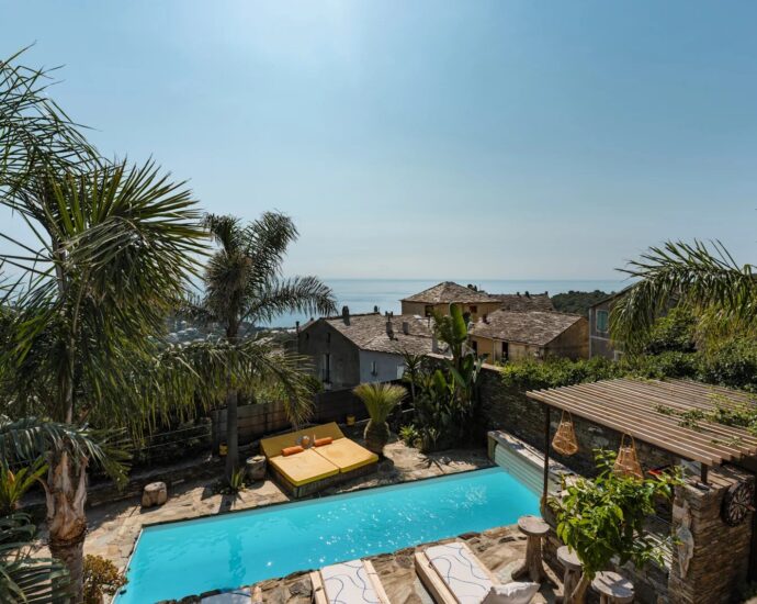 Erbalunga, Villa 4 chambres, vue mer panoramique, piscine