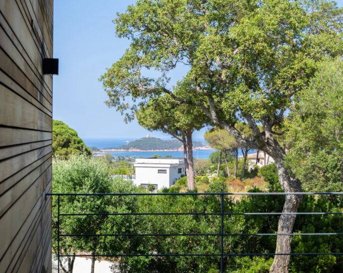 Vilatta –  VILLAS – 5 BEDROOM – SEA VIEW