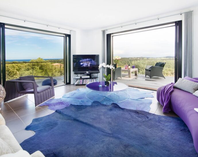 SOUTH CORSICA- MODERN VILLA –  5 BEDROOMS – POOL – SEA VIEW – NEAR FAUTEA BEACH
