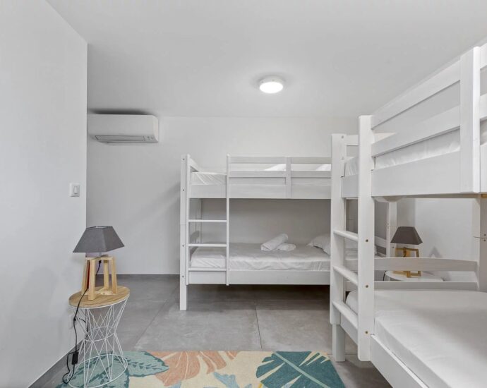 Vilatta –  VILLAS – 5 BEDROOM – SEA VIEW