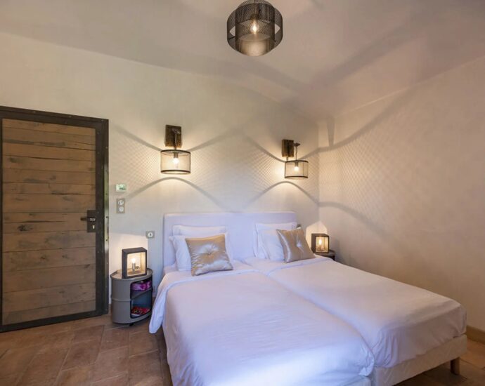 Bonifacio, Shepherd’s House, Pool, 3 Bedrooms