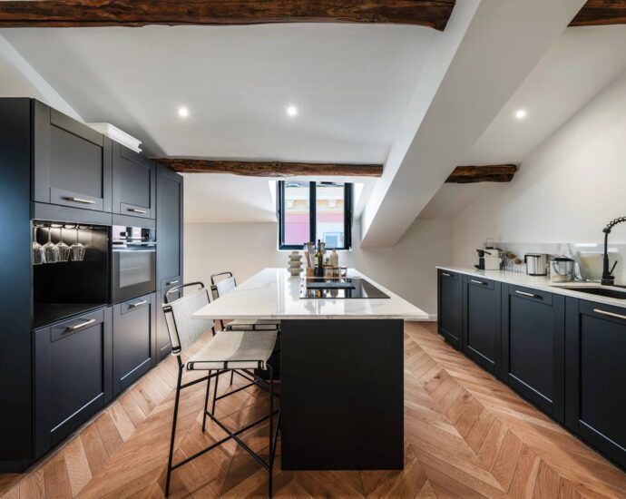 Bastia, centre‑ville, appartement, 3 chambres, vue mer