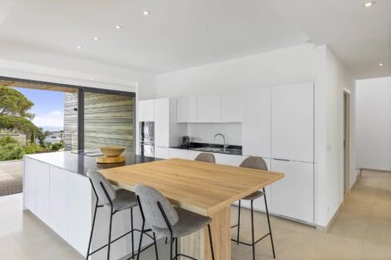 Vilatta –  VILLAS – 5 BEDROOM – SEA VIEW