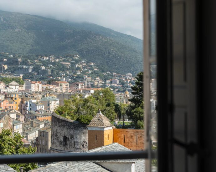 Bastia, citadelle, appartement, 4 chambres, vue panoramique