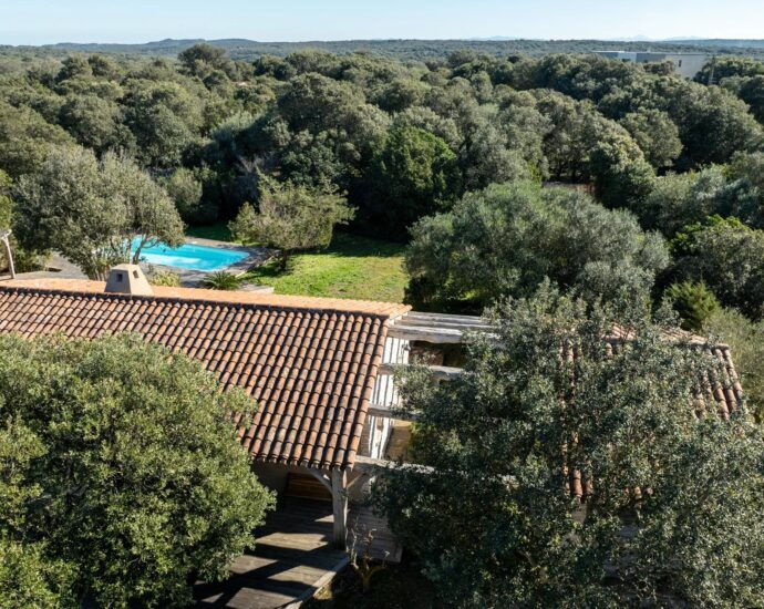Bonifacio, Bergerie, Piscine, 2 chambres