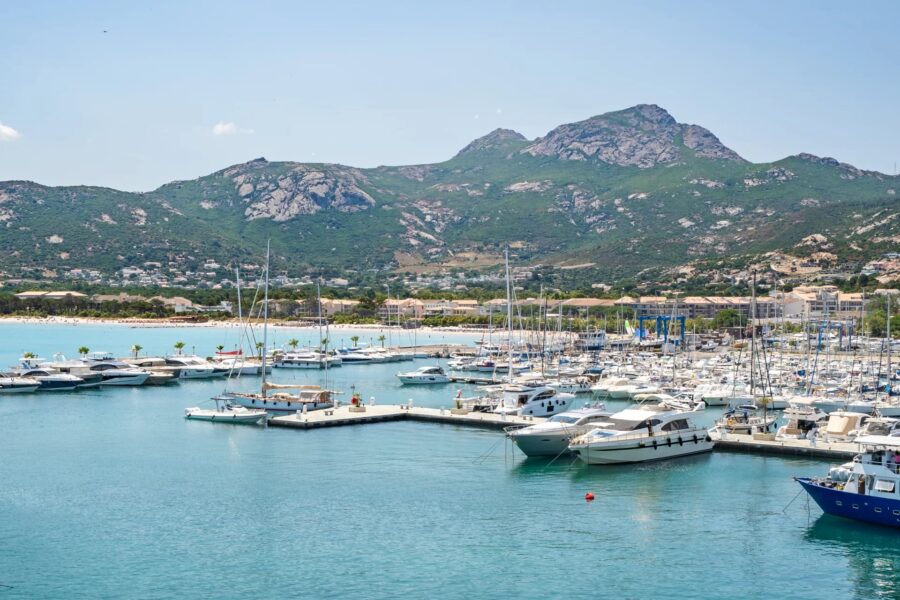 Calvi, appartement d’exception, 3 chambres, vue mer panoramique