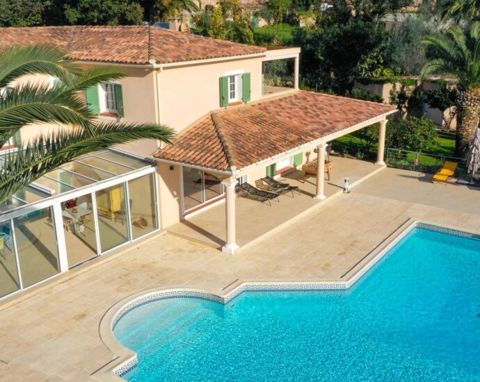 Proche Ajaccio, Alata, vue mer panoramique, 5 chambres