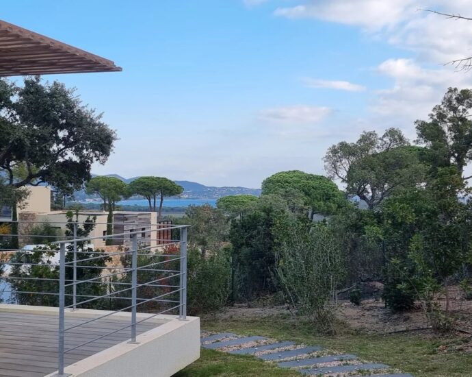 Capicciola –  Villa mitoyenne T6, sans vis à vis,  vue mer, proche plage
