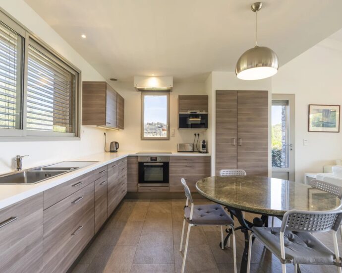 Santa Giulia – Plage à pied – Villa 4 chambres – Vue mer
