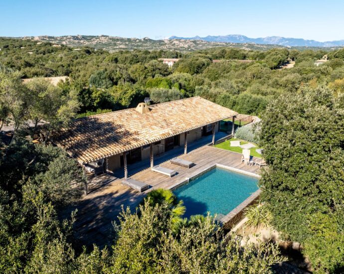 Exclusivity, Bonifacio, Villa, 4 bedrooms, swimming pool