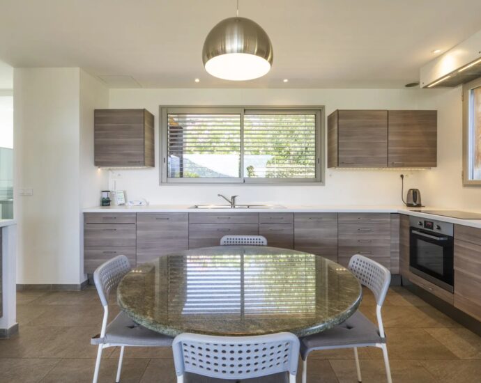 Santa Giulia – Plage à pied – Villa 4 chambres – Vue mer