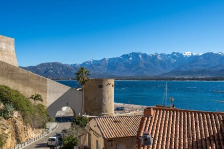 Calvi, old town centre, type 4 duplex flat, view of the Gulf